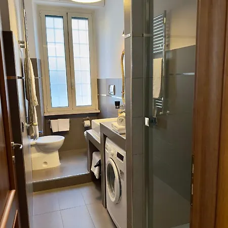 Interno 4 In - Aventino E Circo Massimo *